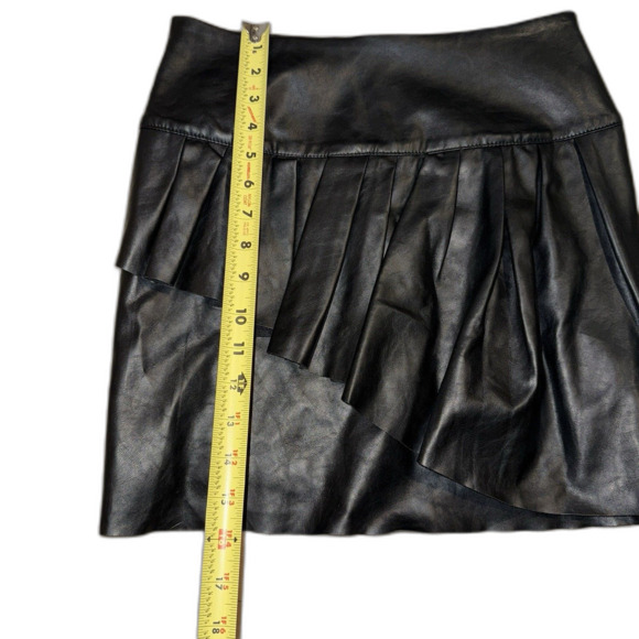 The Kooples Women's Black Ruffled High Faux Leather Mini Short Skirt Size 1 - Picture 6 of 11